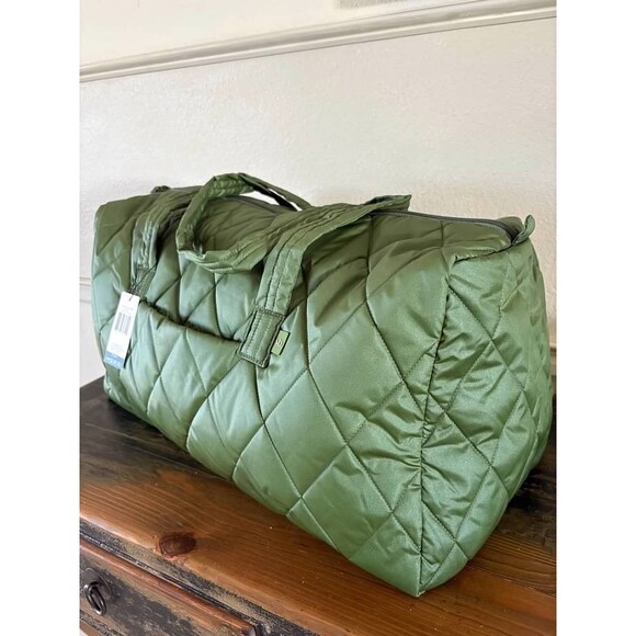 Vera Bradley Large Travel Duffel Bag Green- NWT - Picture 2 of 3
